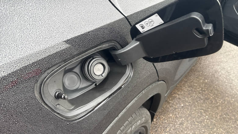 Volvo XC40 2.0 B3P Plus Black Edition 5dr Auto Petrol Estate